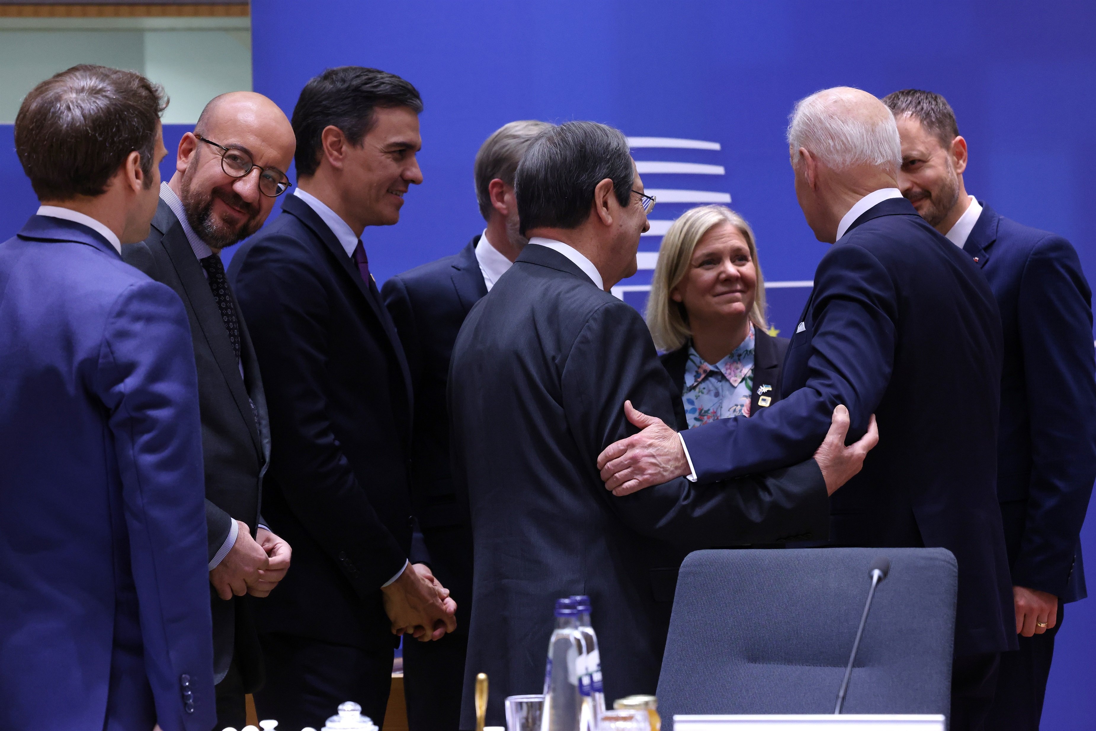 EuropaPress 4340063 presidente gobierno pedro sanchez junto varios lideras europeos presidente