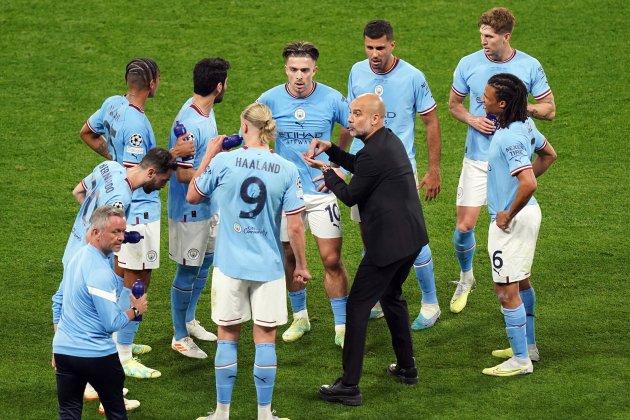 Guardiola dando instrucciones en la final Champions League / Foto: Europa Press