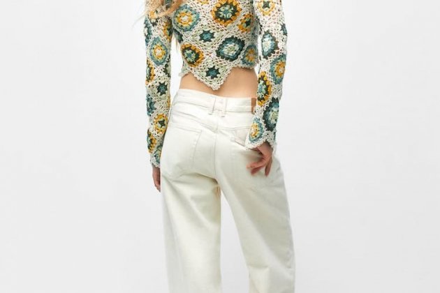 Chaqueta cropped crochet patchwork Chaqueta cropped crochet patchwork