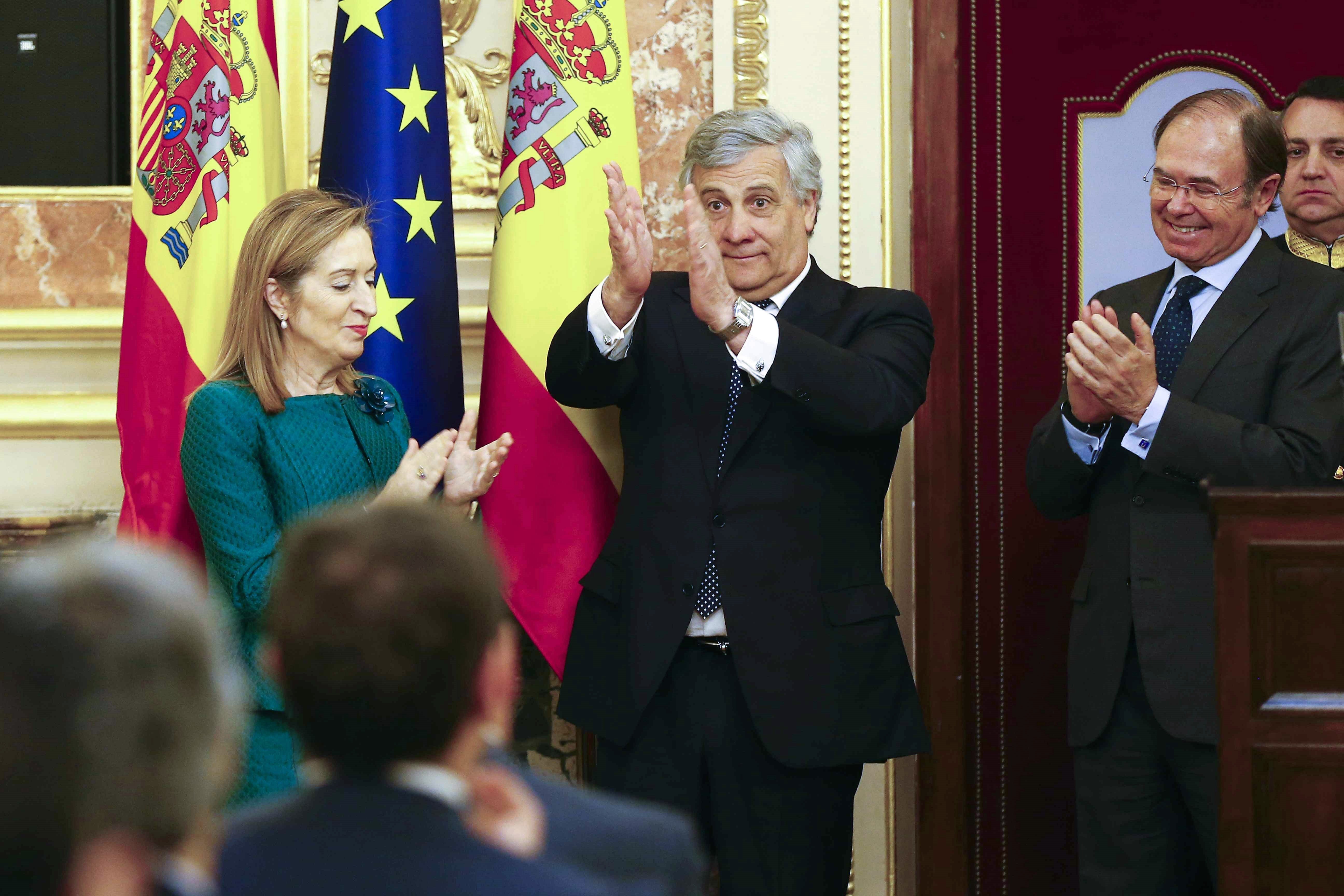 Tajani reitera que la conferencia de Puigdemont era “peligrosa”