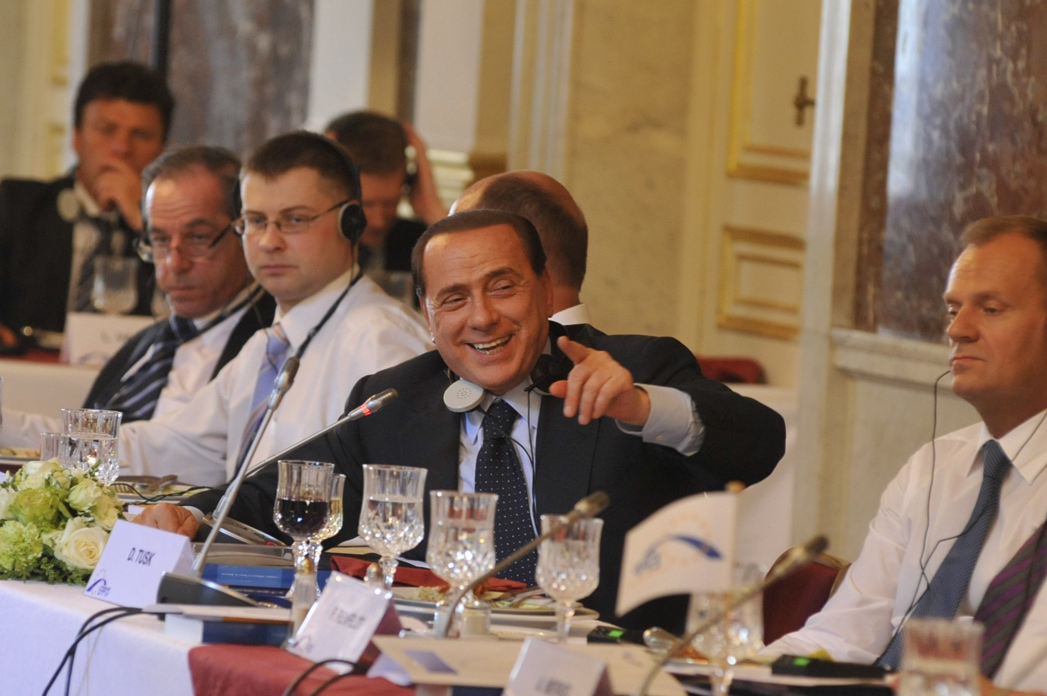 Portades: Espanya es queda sense Silvio Berlusconi