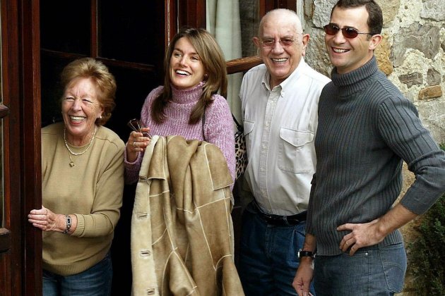 Letizia con sus abuelos efe Letizia con sus abuelos efe