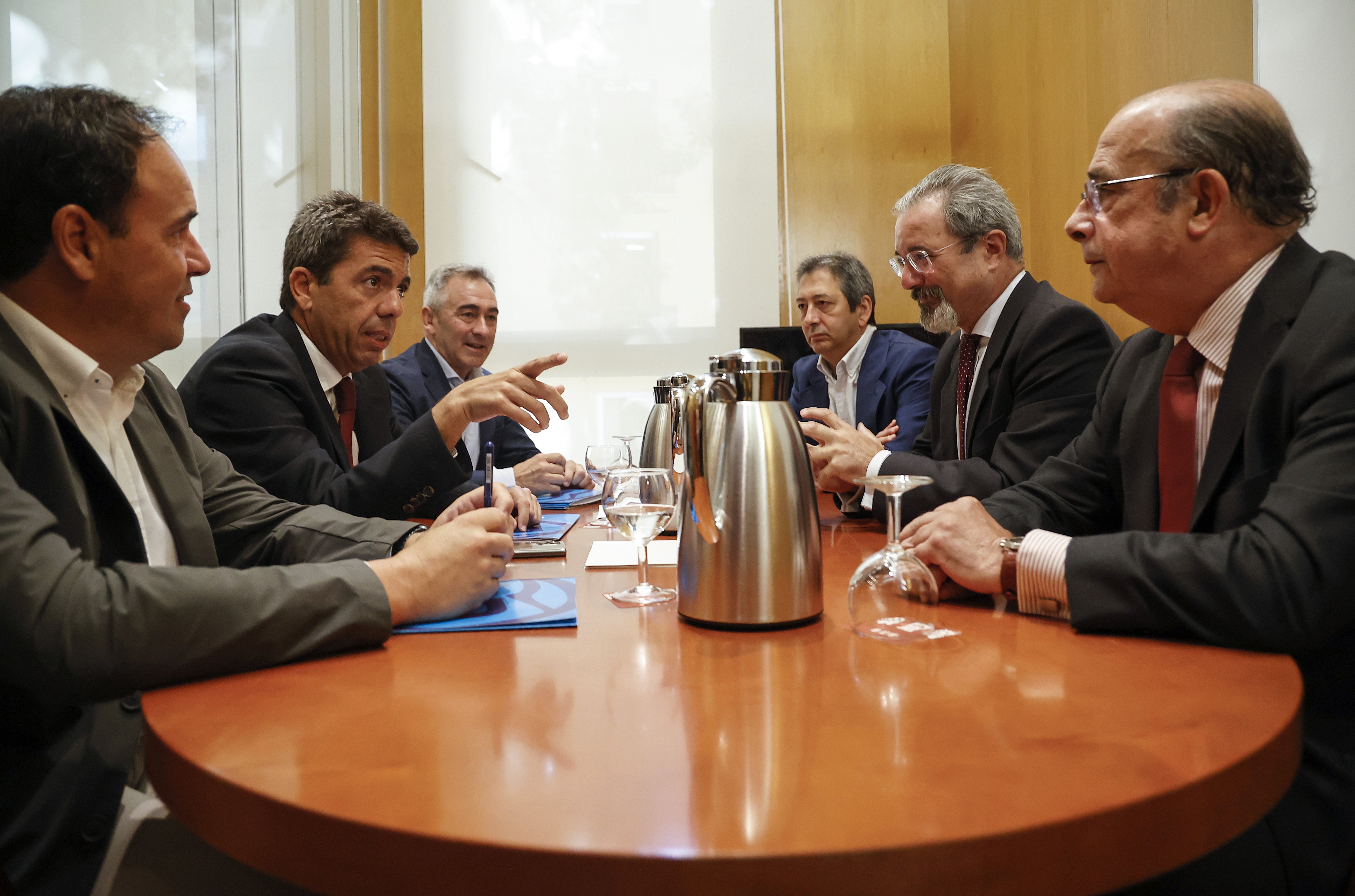 Adiós al Botànic: el PP y Vox pactan un gobierno de coalición en el País Valencià