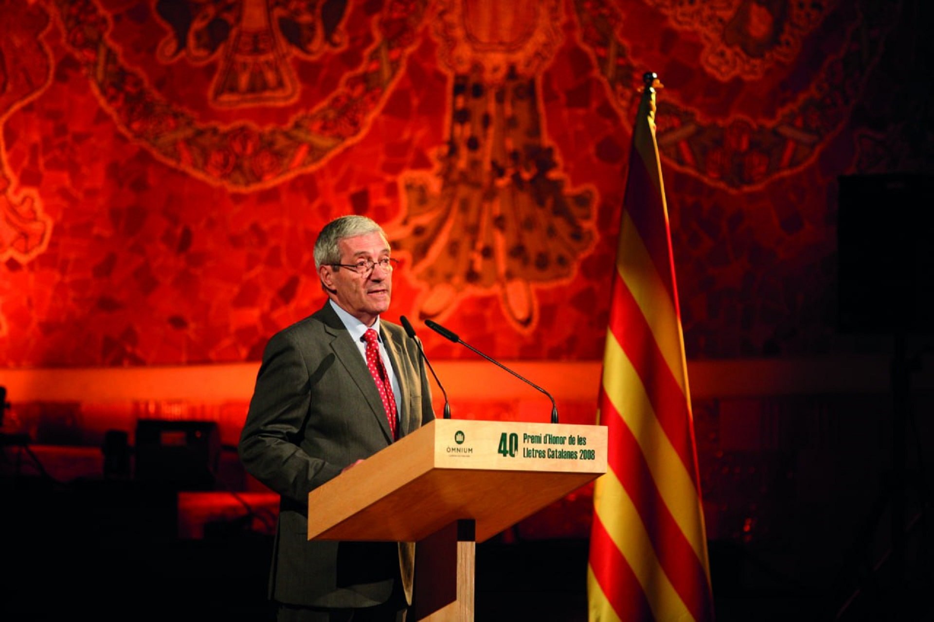 Mor Jordi Porta, expresident d'Òmnium Cultural i activista catalanista, als 86 anys