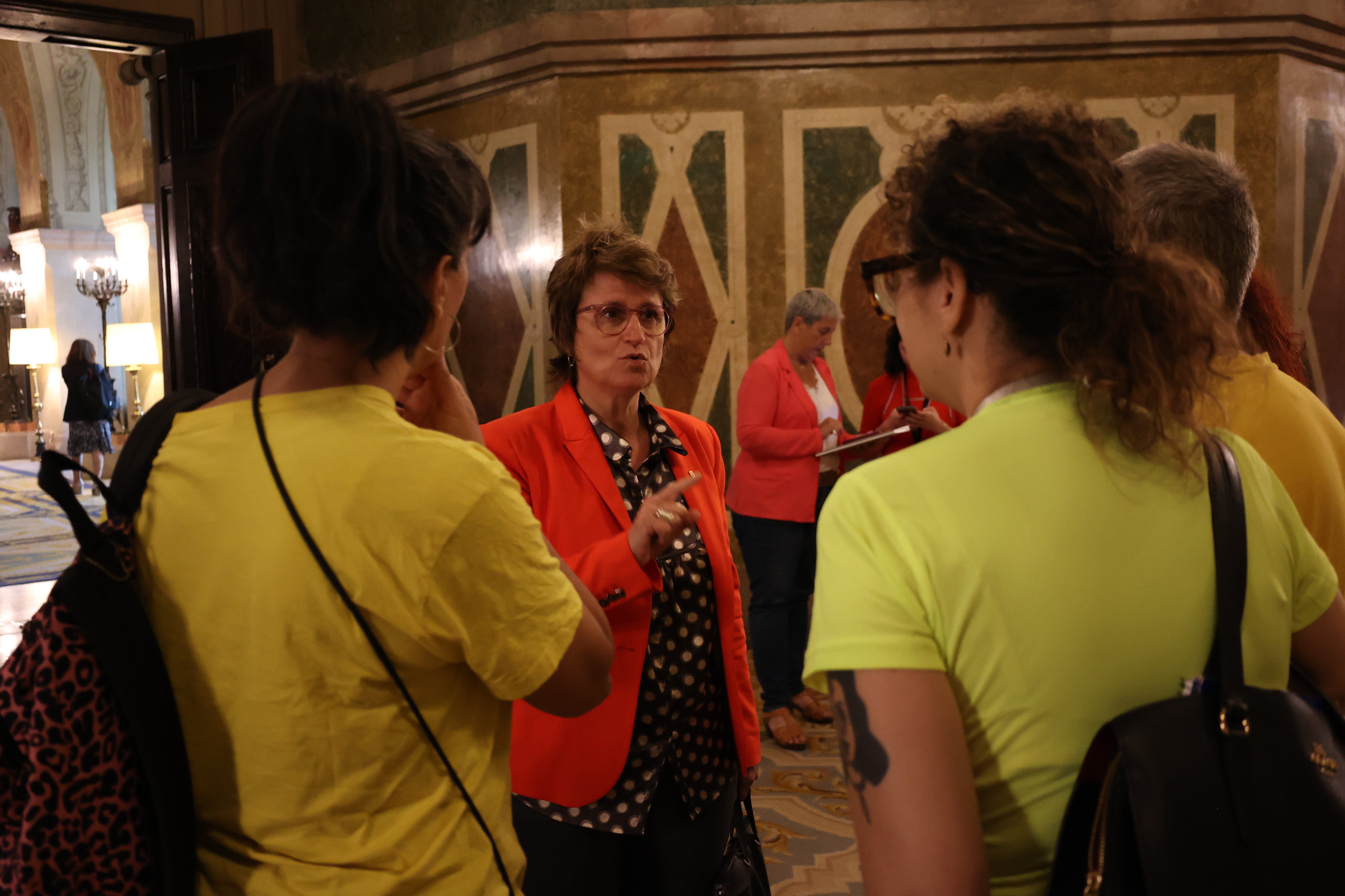 Simó vol revertir retallades als docents, però ho vincula a l'"escenari pressupostari" del 2024