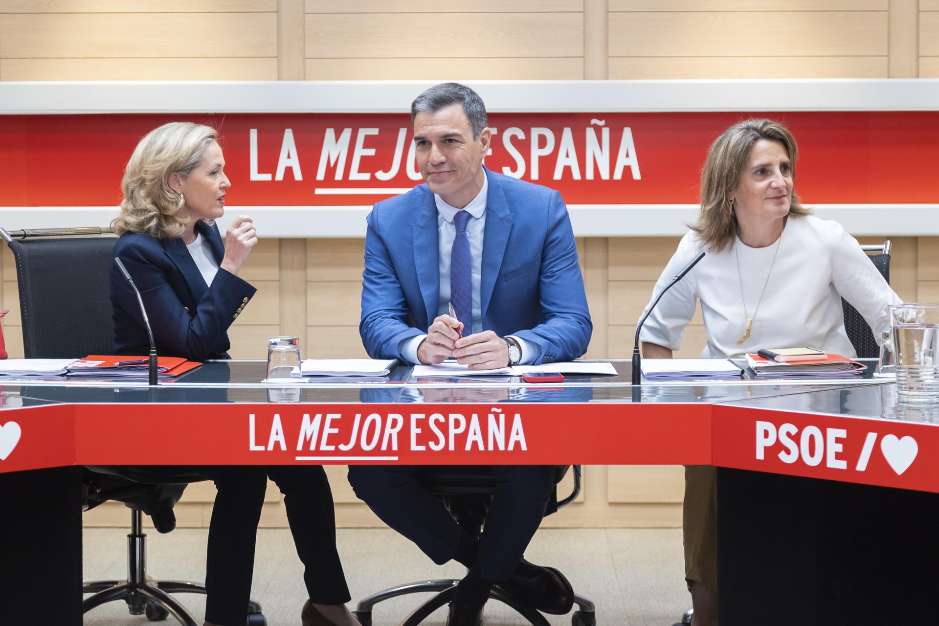 El pacto valenciano de PP y Vox alimenta el discurso del miedo del PSOE: "Es sobrecogedor"