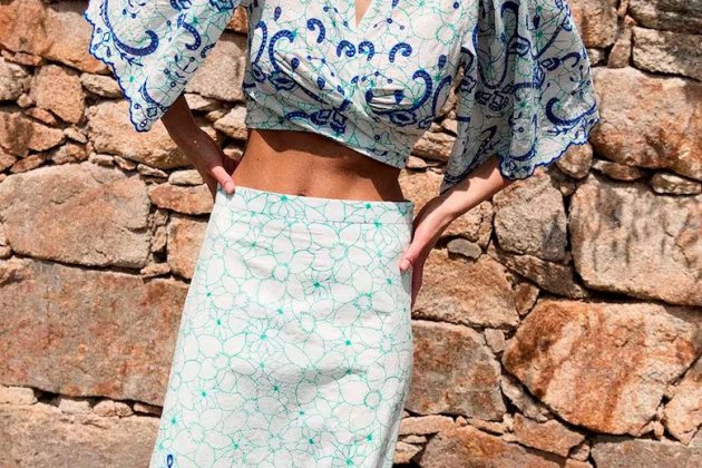 Falda bordada schiffy