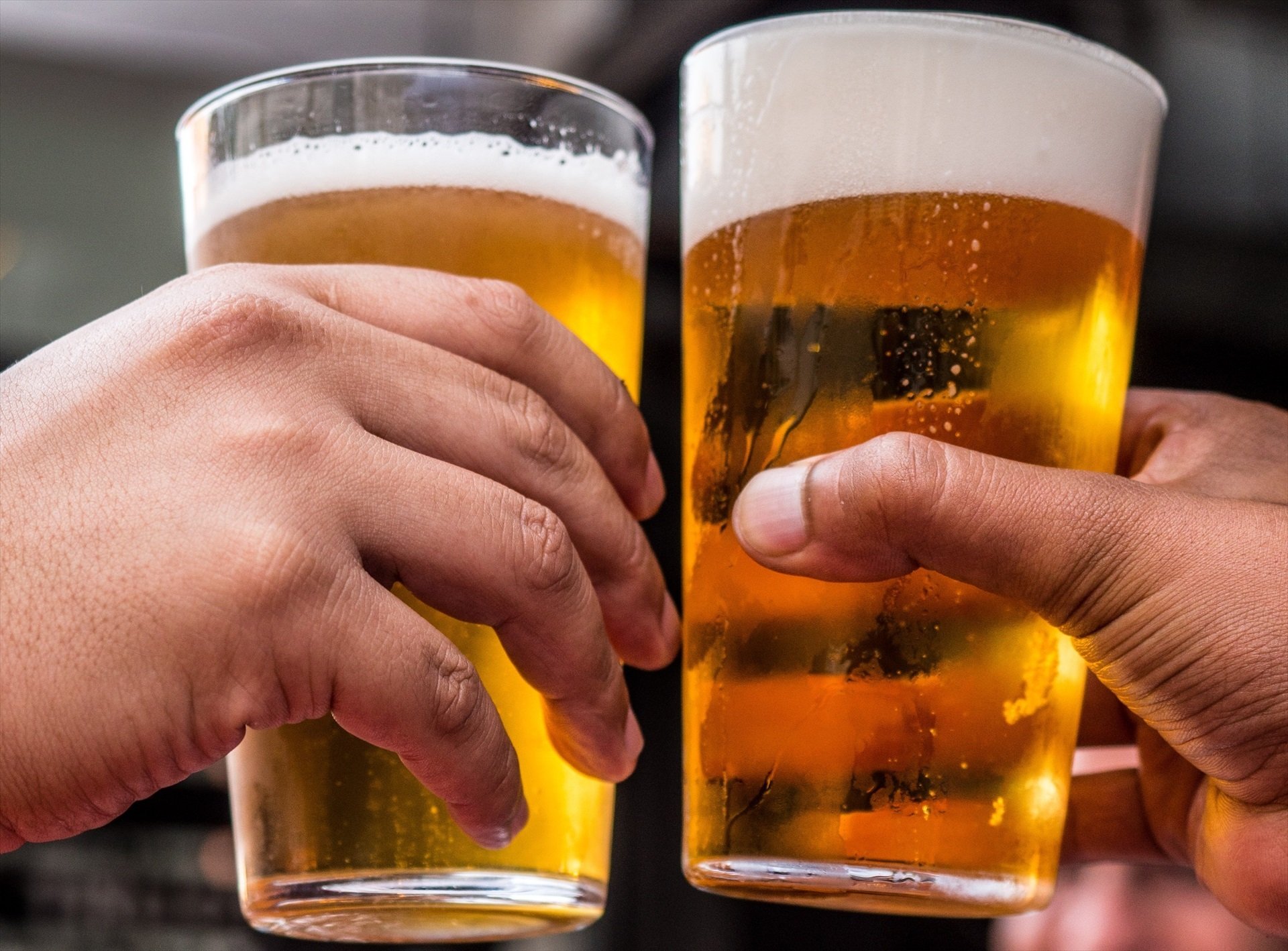 EuropaPress 5055655 dues cerveses EuropaPress 5055655 dues cerveses
