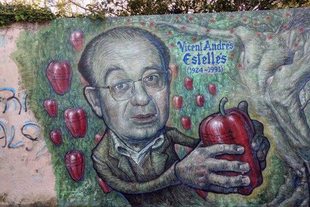 Vicent Andrés Estellés Murales Espinar Batán, Muro de Alcoy / Francesc Fort