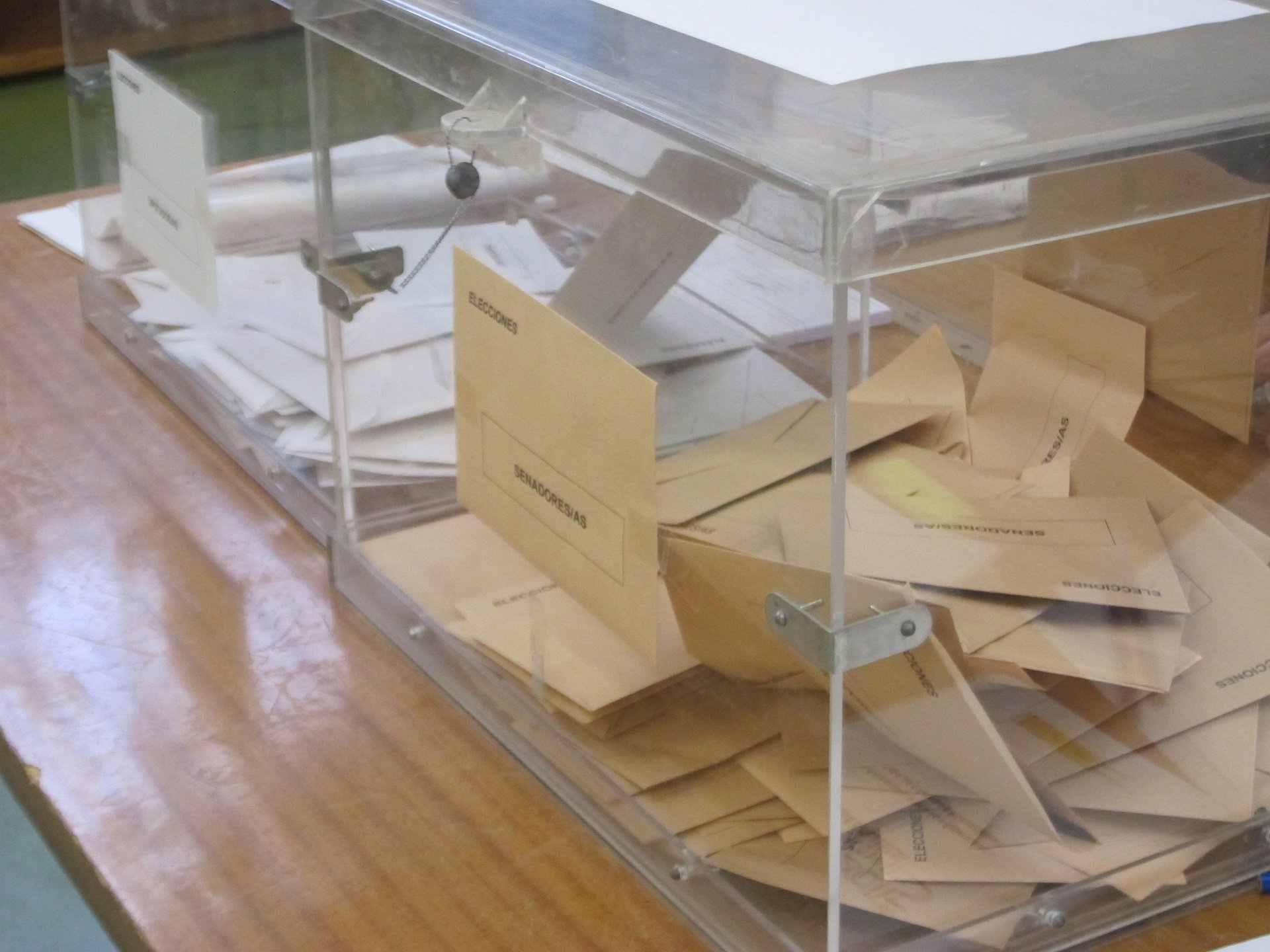 La ANC de Girona se desmarca del llamamiento a la abstención en las elecciones españolas de la Assemblea