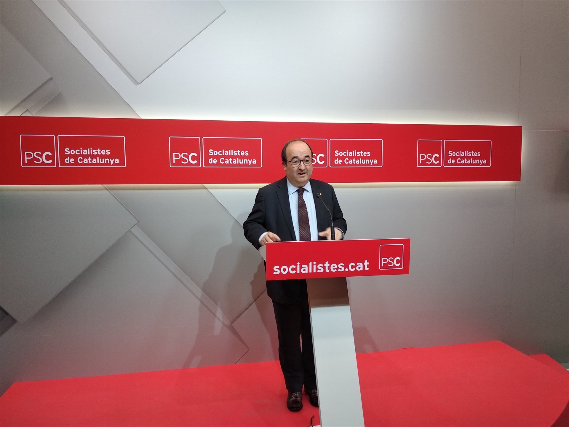 Iceta pide una "solución política" para Catalunya y una reforma de la Constitución