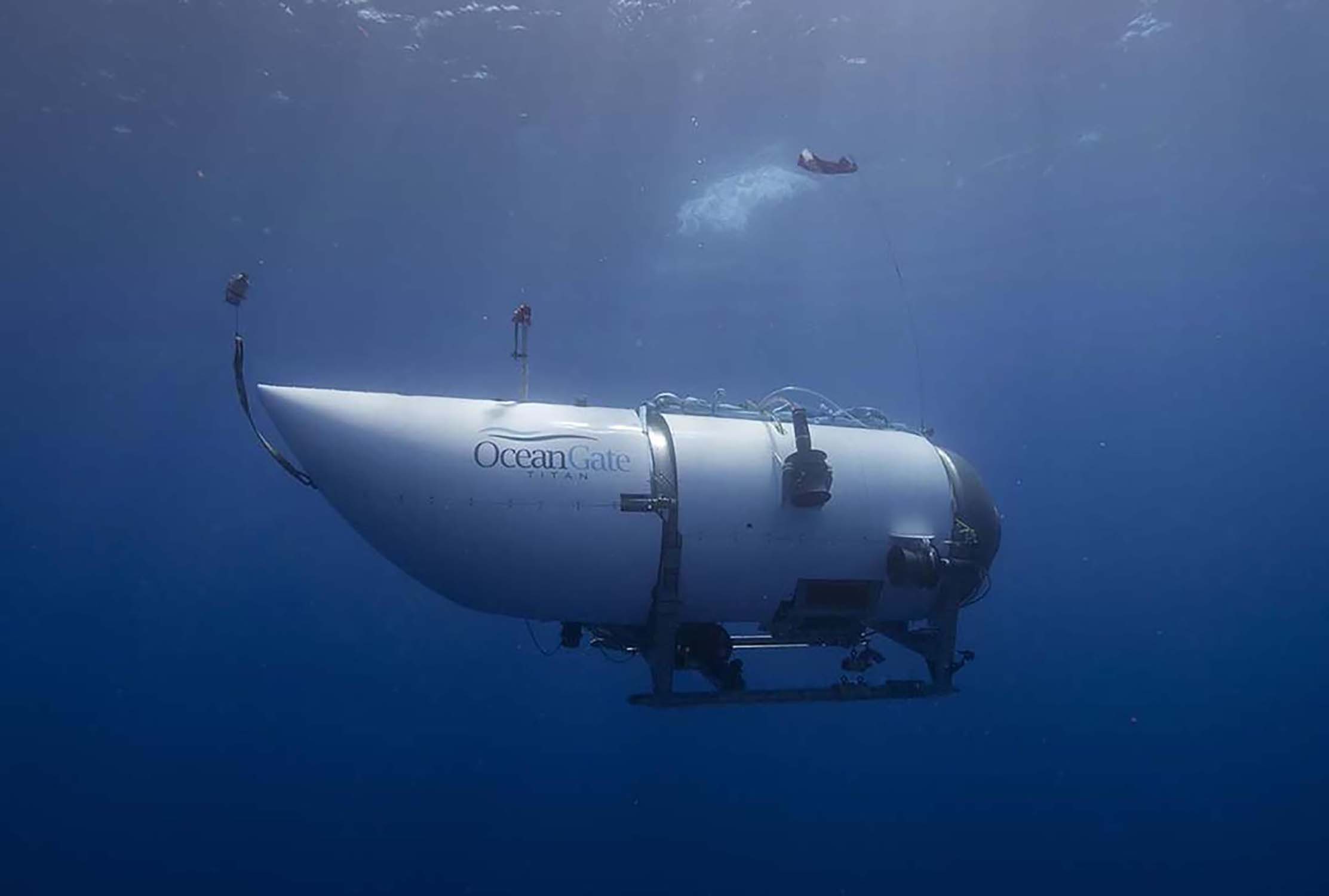 S'acaba l’oxigen al submarí desaparegut del Titanic i arriben les males notícies: “Som on érem el primer dia”