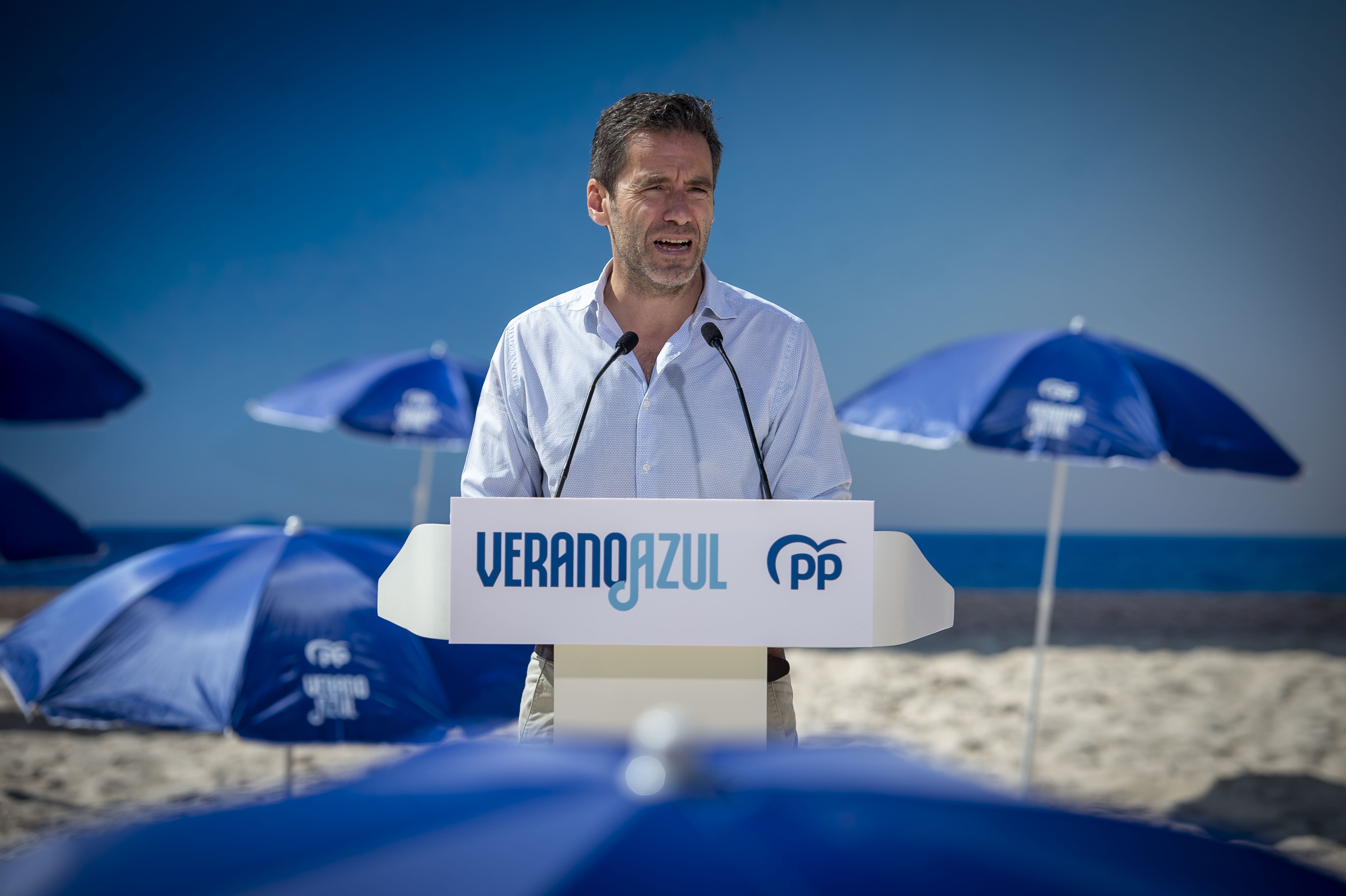 El PP asegura ahora que pondrá límites a Vox y señala Extremadura como ejemplo