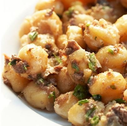 Garbanzos con butifarra negra Garbanzos con butifarra negra