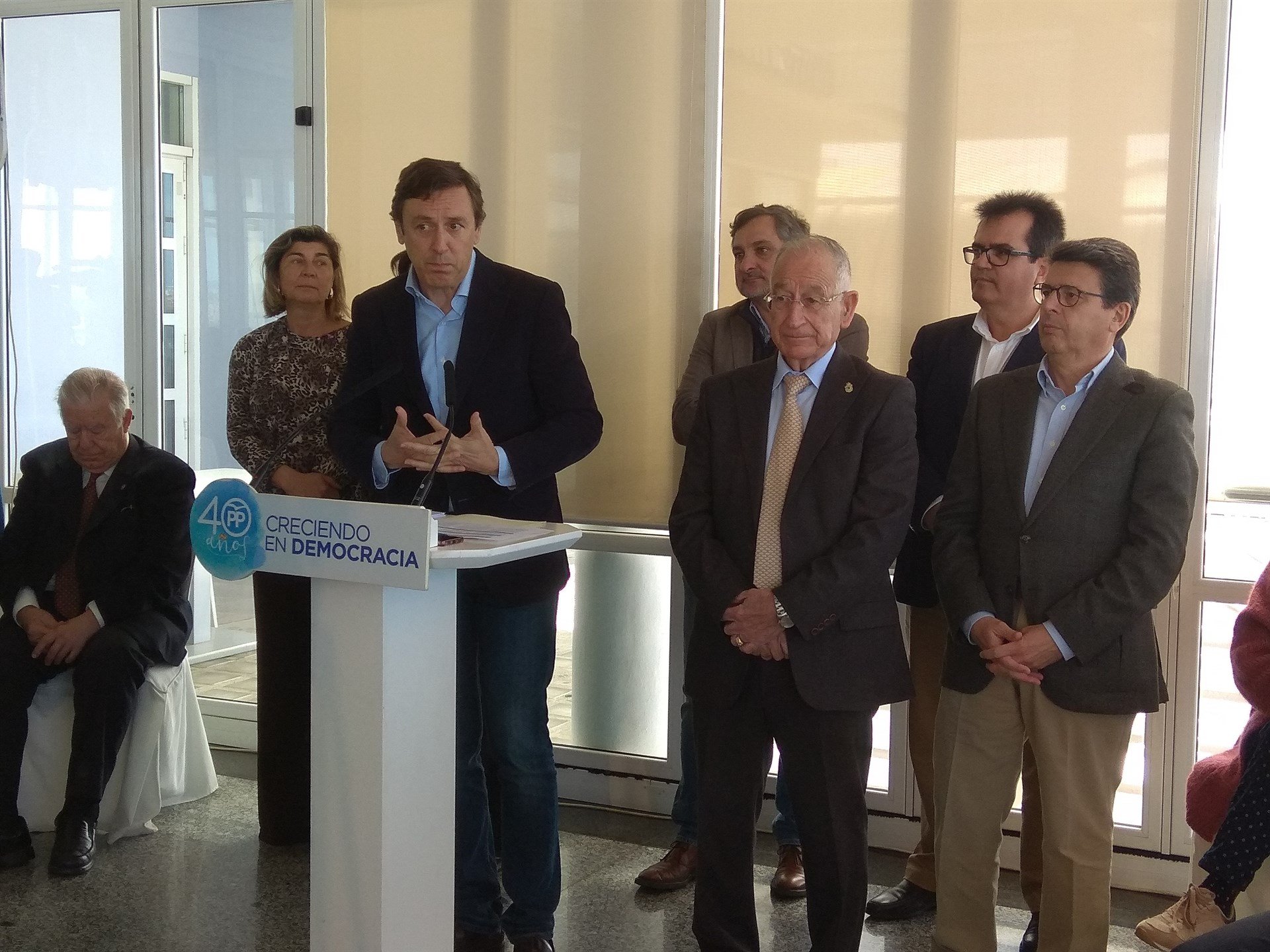 El PP dice que "no pueden haber santuarios en Europa para golpistas"