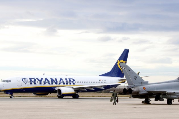Avió Ryanair ACN Avió Ryanair ACN