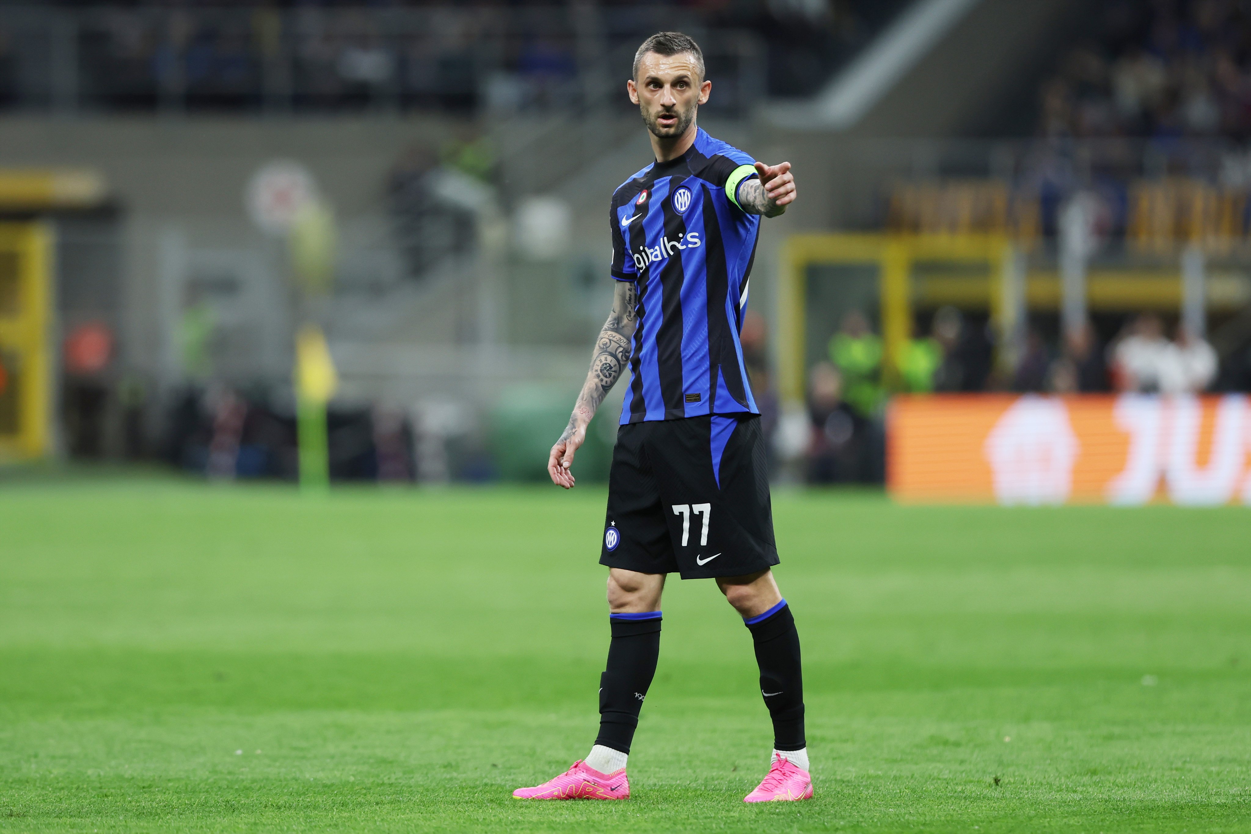 El Inter de Milán pide a un titular del Barça para cerrar a Brozovic