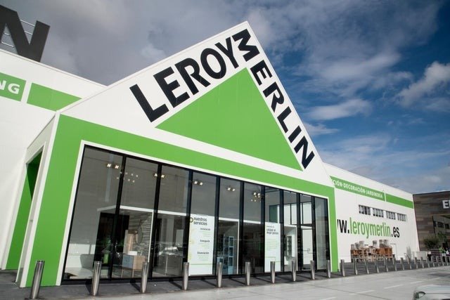 Leroy Merlin tiene un banco de madera plegable