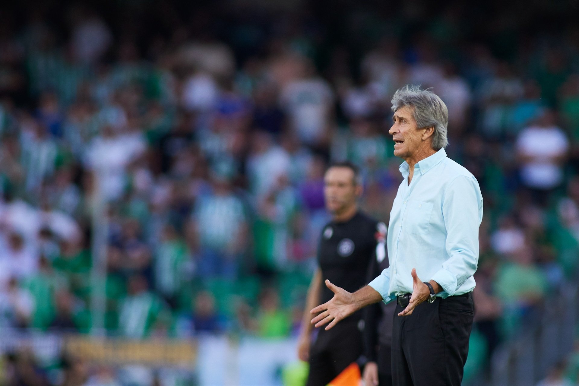 Cop letal deixa Pellegrini KO en el Betis