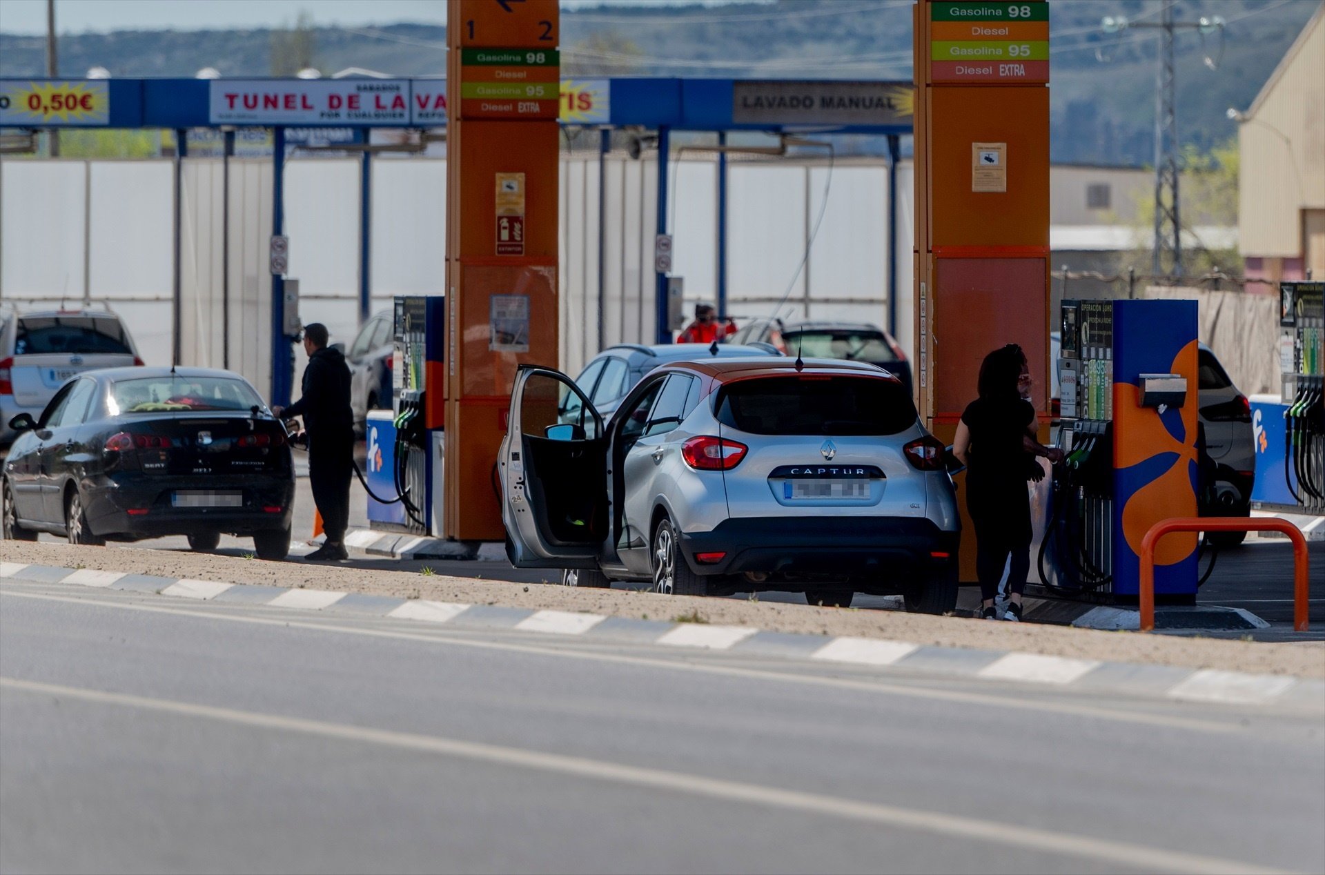 2 euros por litro de gasolina en España, fecha, el vaticinio de los expertos
