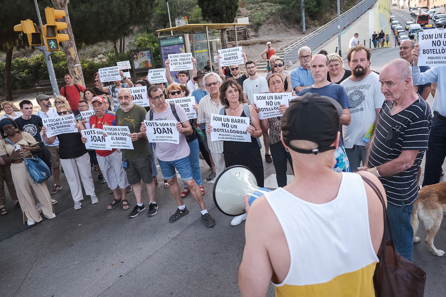 Hartazgo vecinal en el Carmel por la nueva agresión en el Turó de la Rovira
