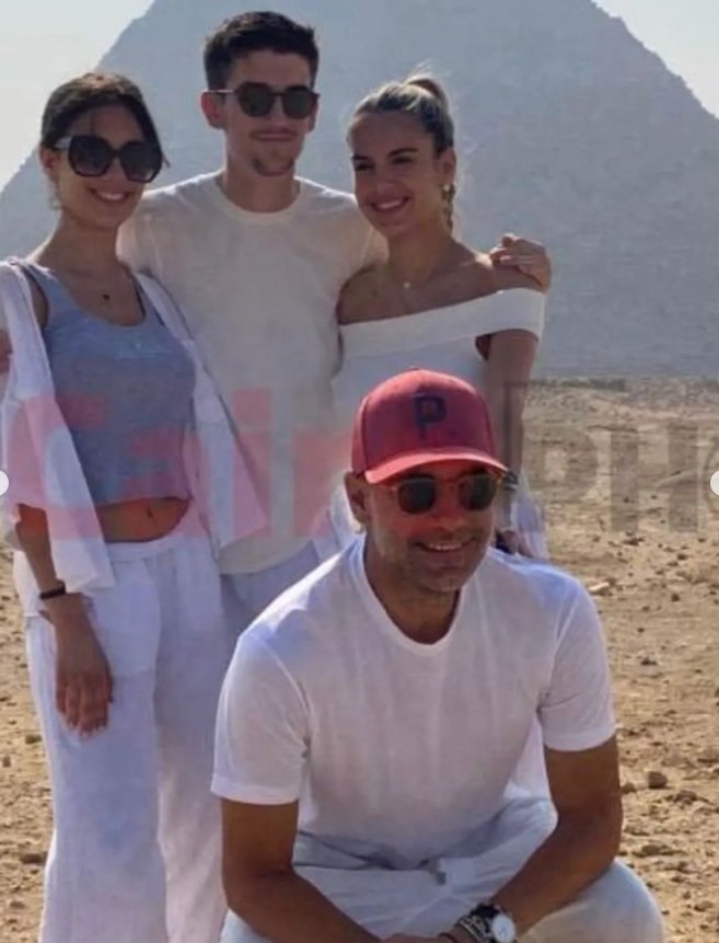 Guardiola y sus tres hijos IG Guardiola y sus tres hijos IG
