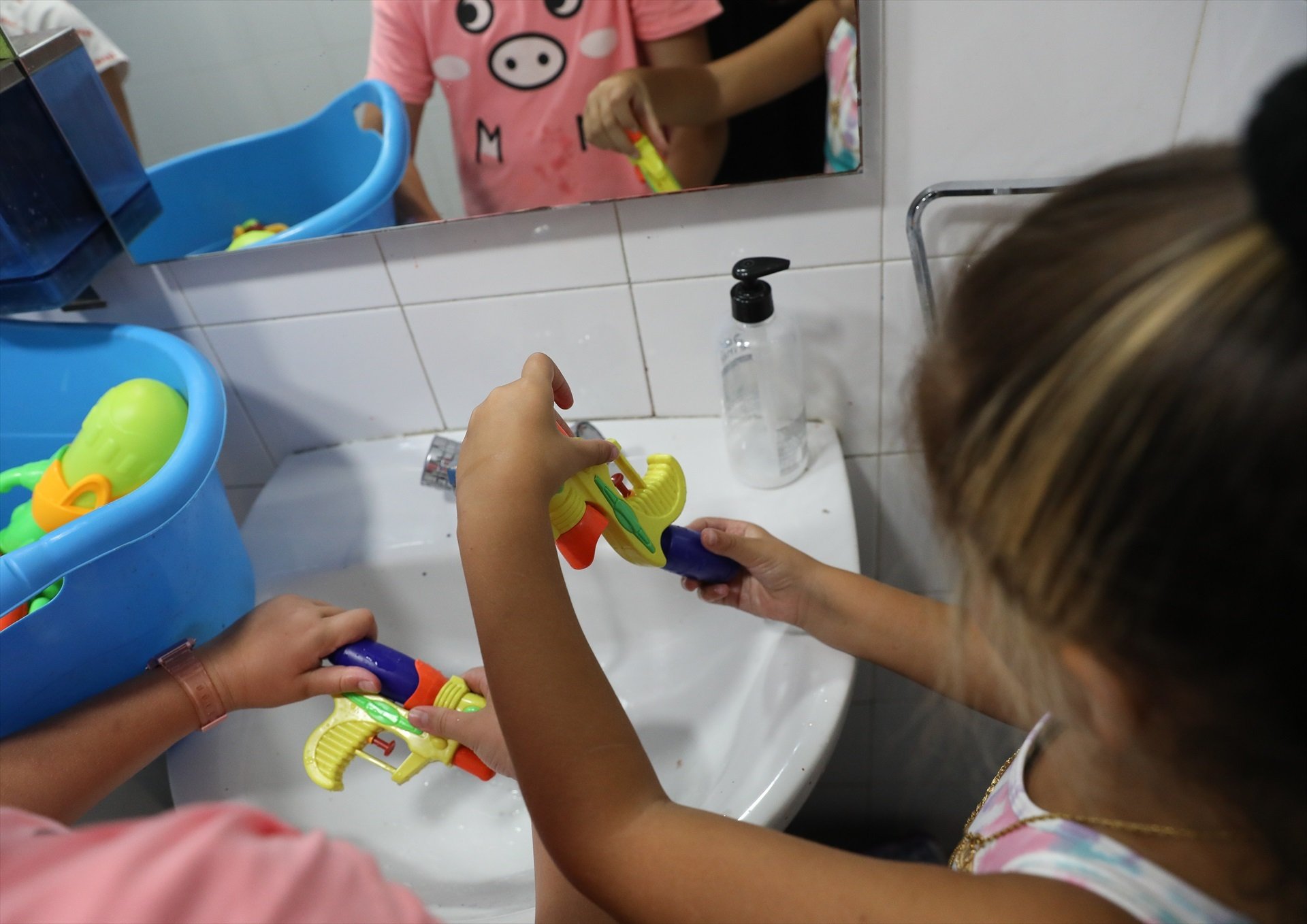 La sequía acaba con las guerras de agua en las colonias de la Fundació Pere Tarrés