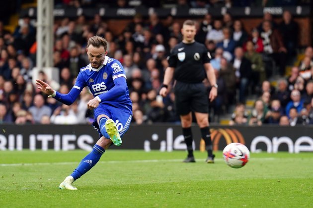 James Maddison chutando con el Leicester / Foto: Europa Press James Maddison chutando con el Leicester / Foto: Europa Press