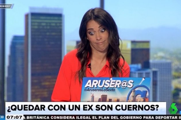 Cara de pánico de las colaboradoras, La 6