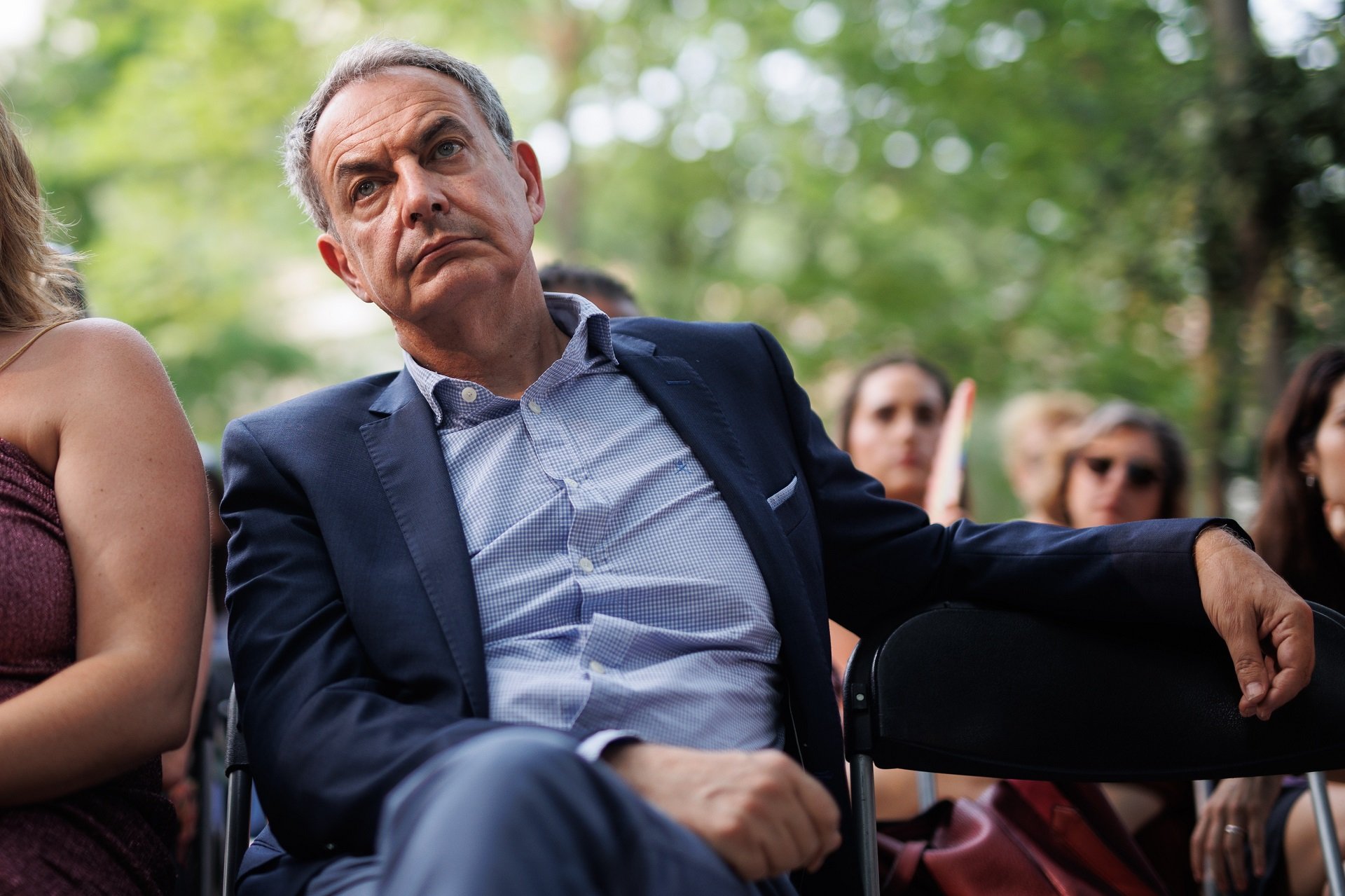 Zapatero es declara a favor de l’amnistia i en reivindica la constitucionalitat