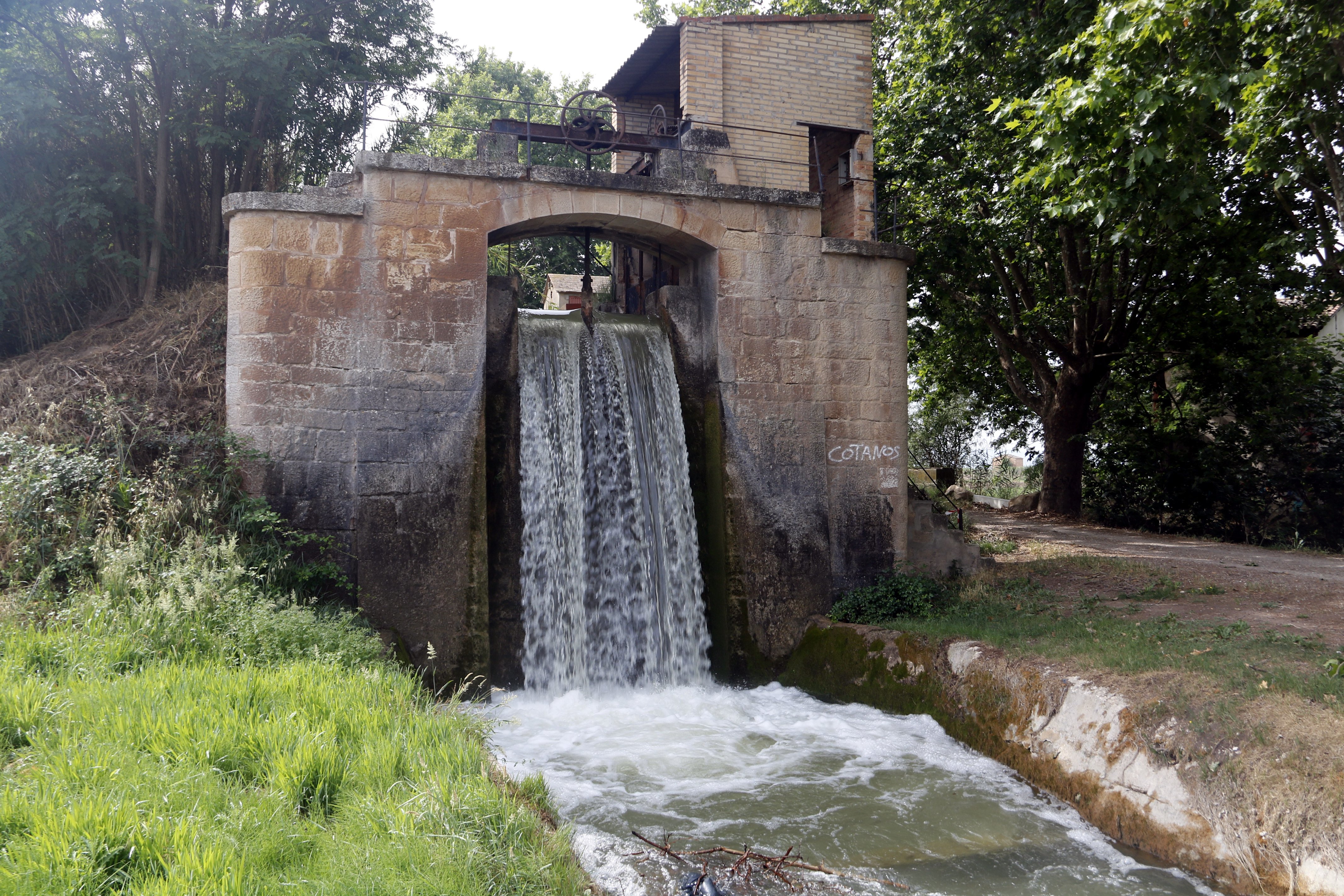 Las lluvias permiten aumentar el riego de los canales de Urgell y Segarra-Garrigues