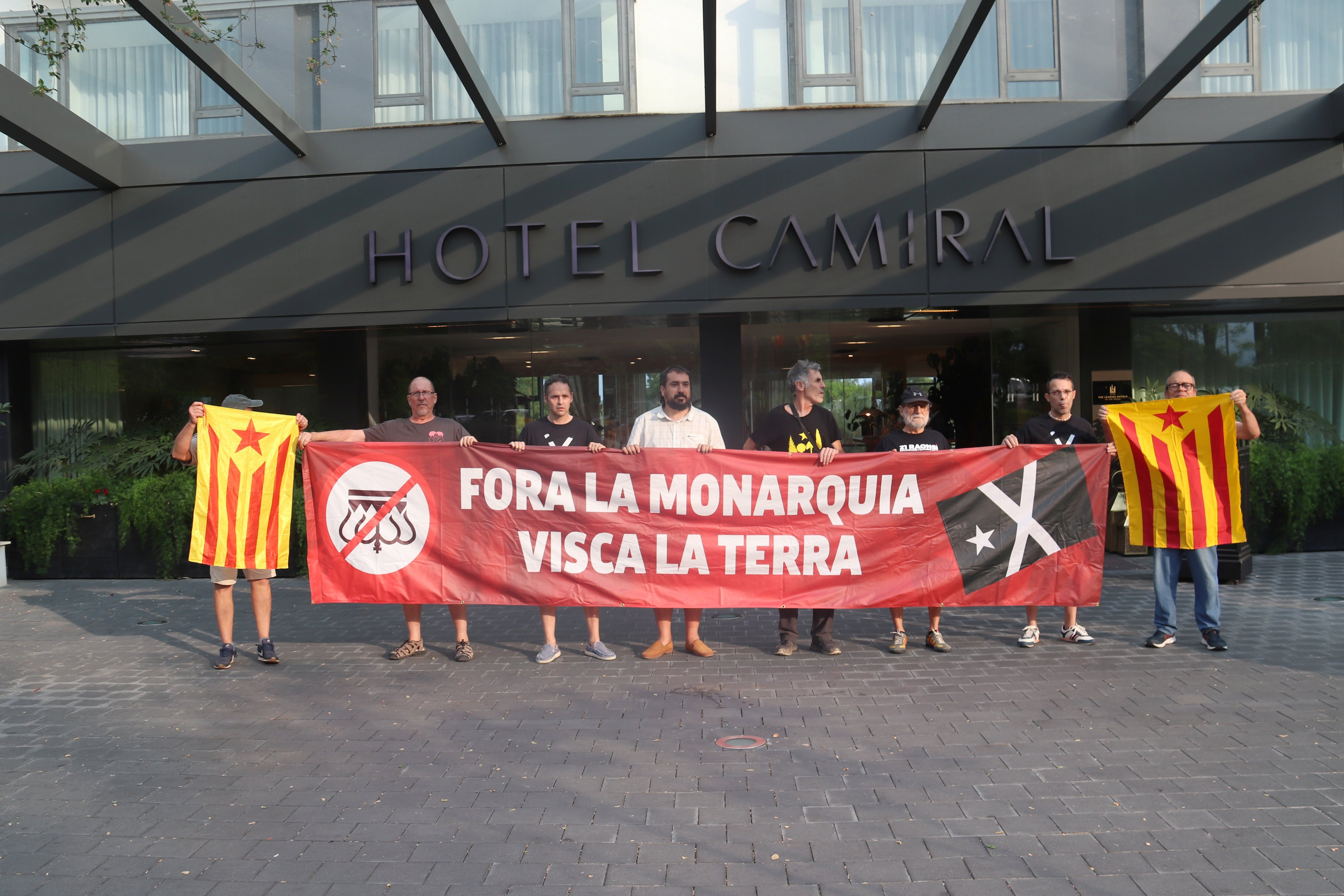 First protest over presence of the Spanish royal family in Caldes de Malavella