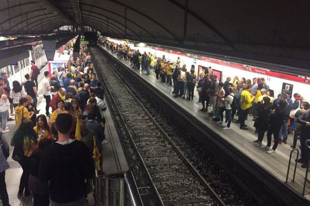 Metro glorias manifestación presos Carlota Camps