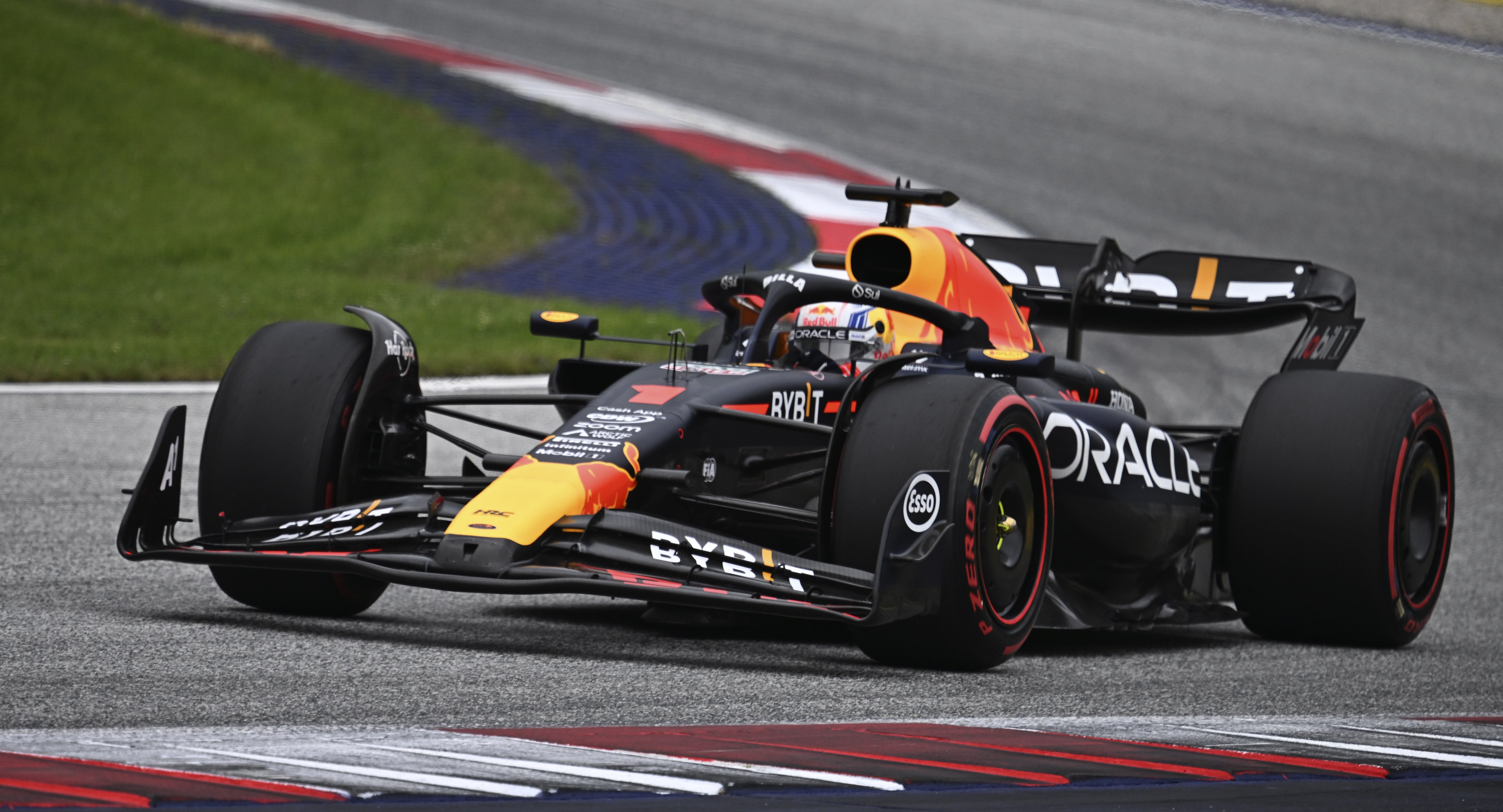 Verstappen impone su ritmo para sumar una nueva victoria en la esprint del GP de Austria, Alonso quinto