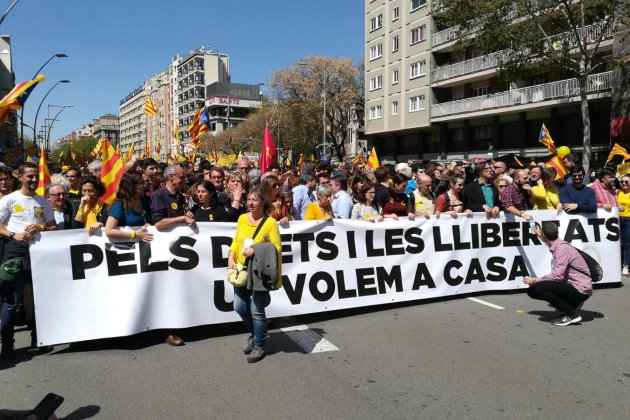 Cabecera|Membrete manifestación Alba Domingo