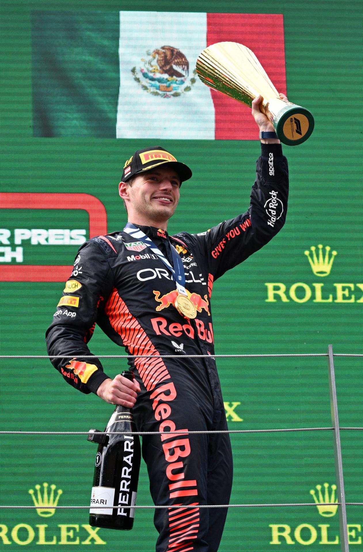 Max Verstappen culmina el seu domini al GP d'Àustria per davant d'un Leclerc protegit
