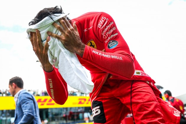 Carlos Sainz GP Àustria tovallola / Foto: Europa Press - Florent Gooden