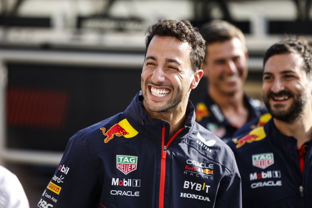 Daniel Ricciardo riendo Red Bull / Foto: Europa Press - Xavi Bonilla