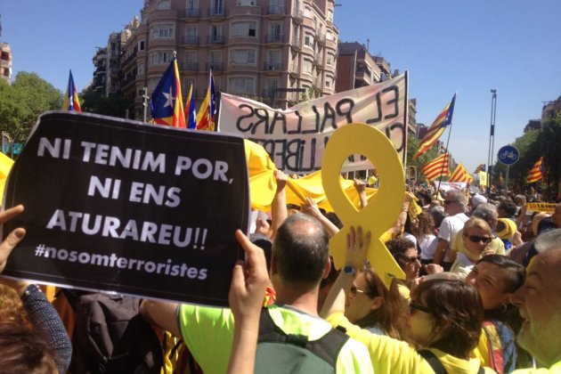 manifestación 15 A Carles Puig de Castellbisbal