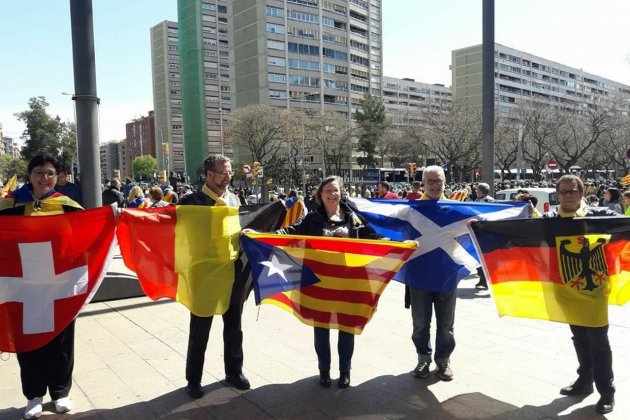 banderas manifestación 15 A