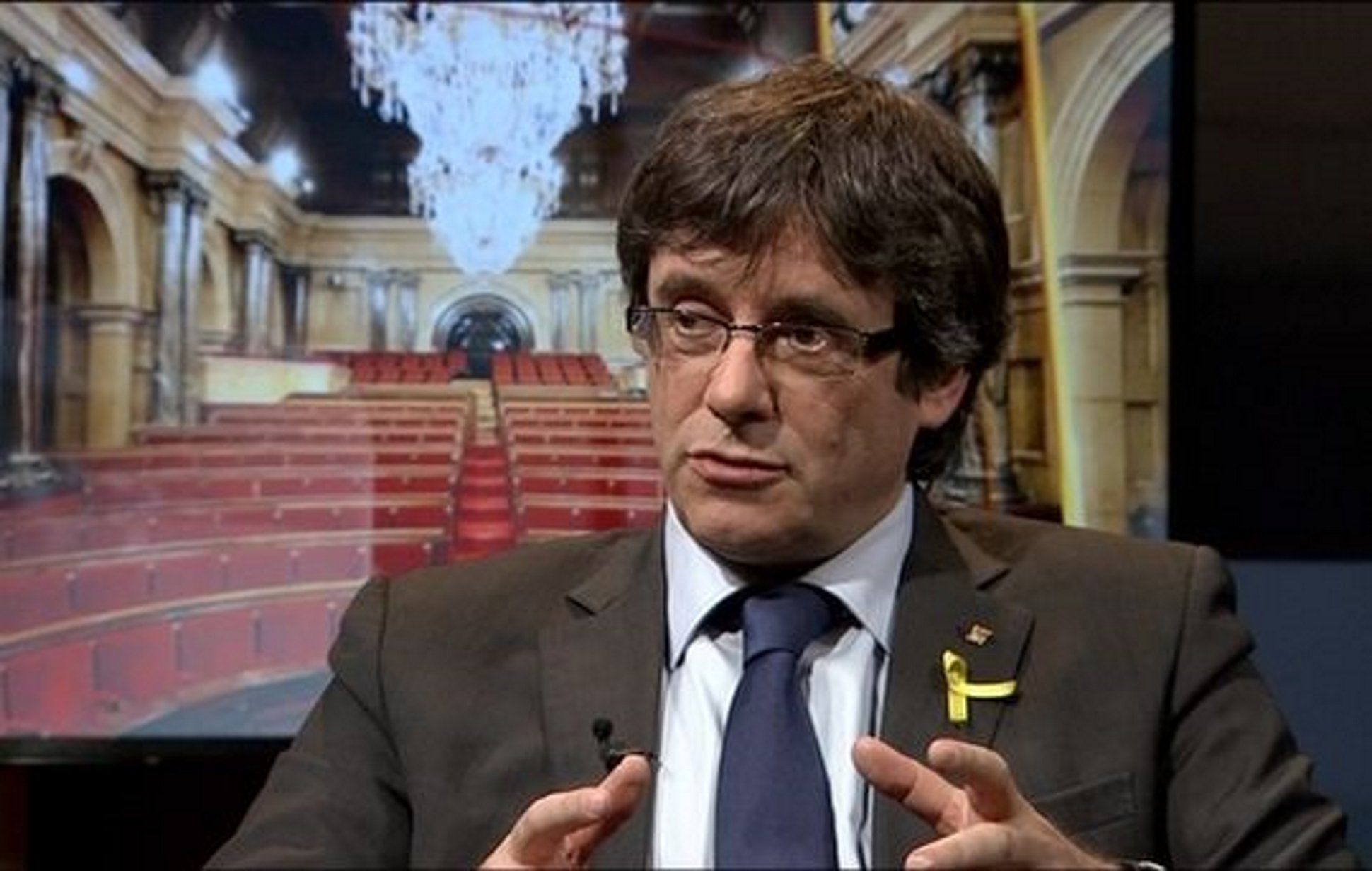 Puigdemont: "Hem de donar per bo que una Constitució la interpreti un jutge penal?"