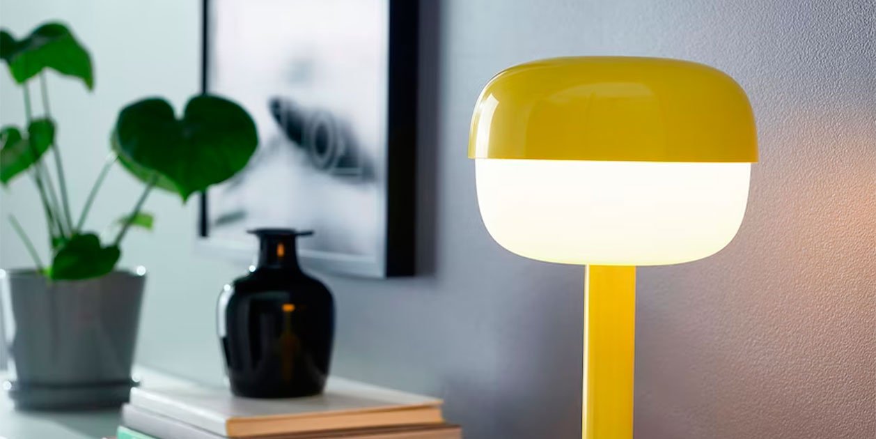 El llum retro d'Ikea canvia de color