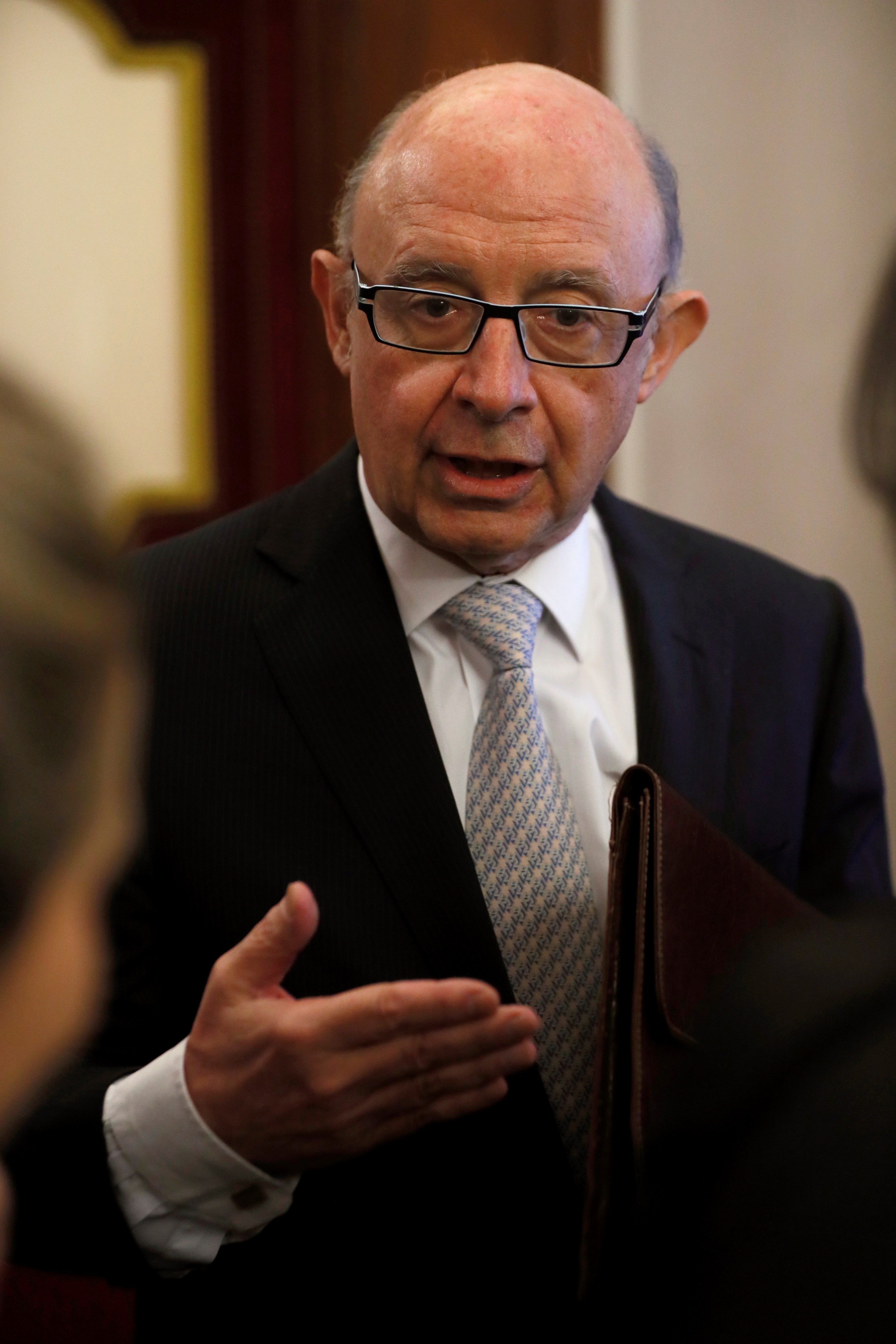 Montoro niega rotundamente que el 1-O se pagara con dinero público