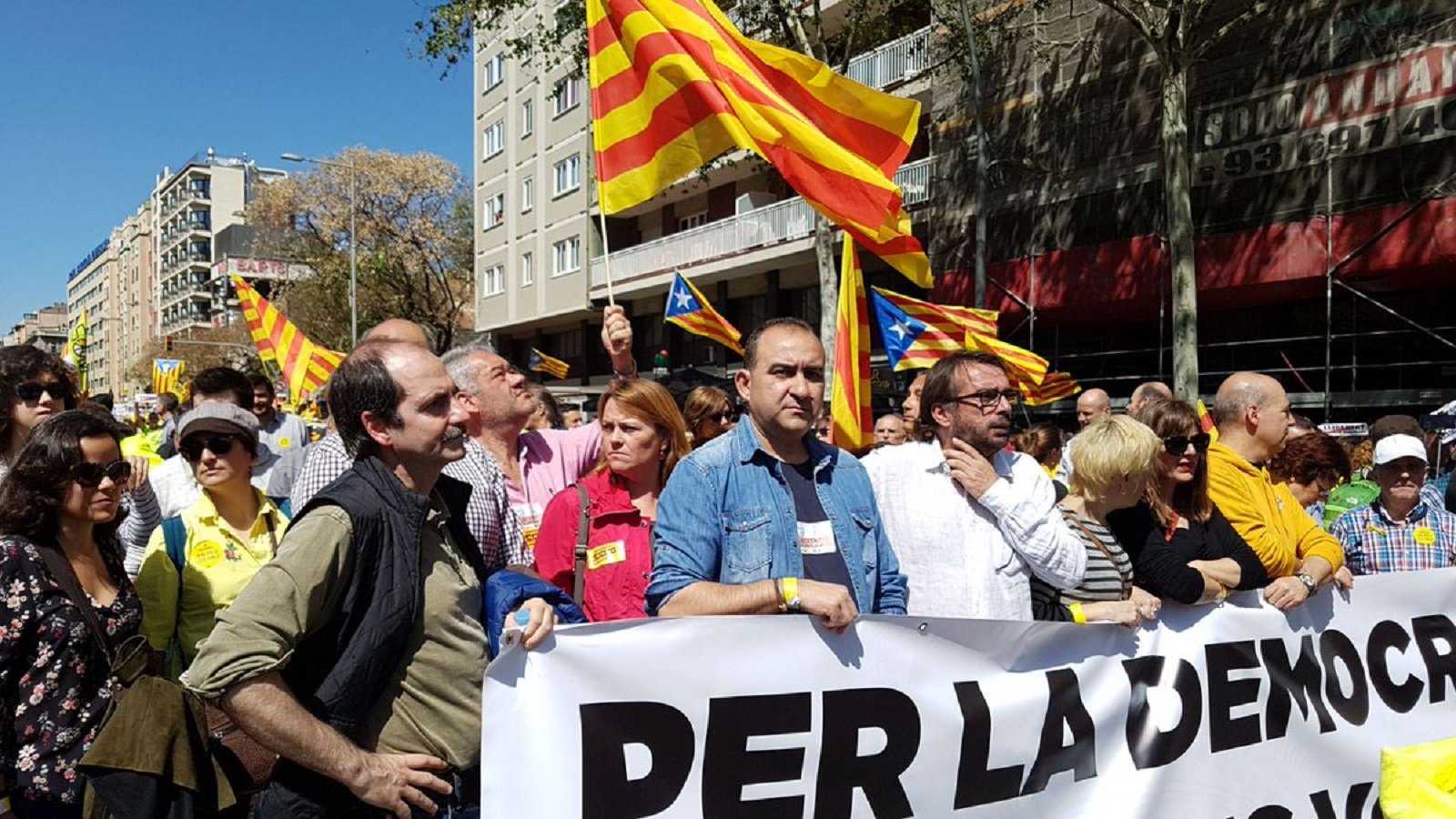 Els diaris de Madrid exigeixen la dimissió de Pacheco i Ros per la seva "traïció" a Espanya