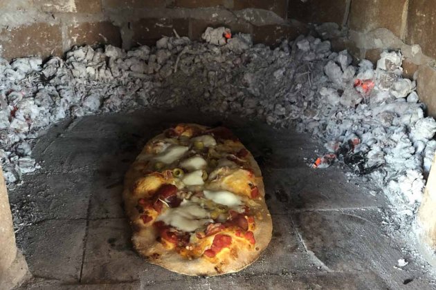 Pizza al horno de lena