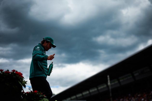 Fernando Alonso Aston Martin lluvia / Foto: Europa Press - Floreciente Gooden Fernando Alonso Aston Martin lluvia / Foto: Europa Press - Floreciente Gooden