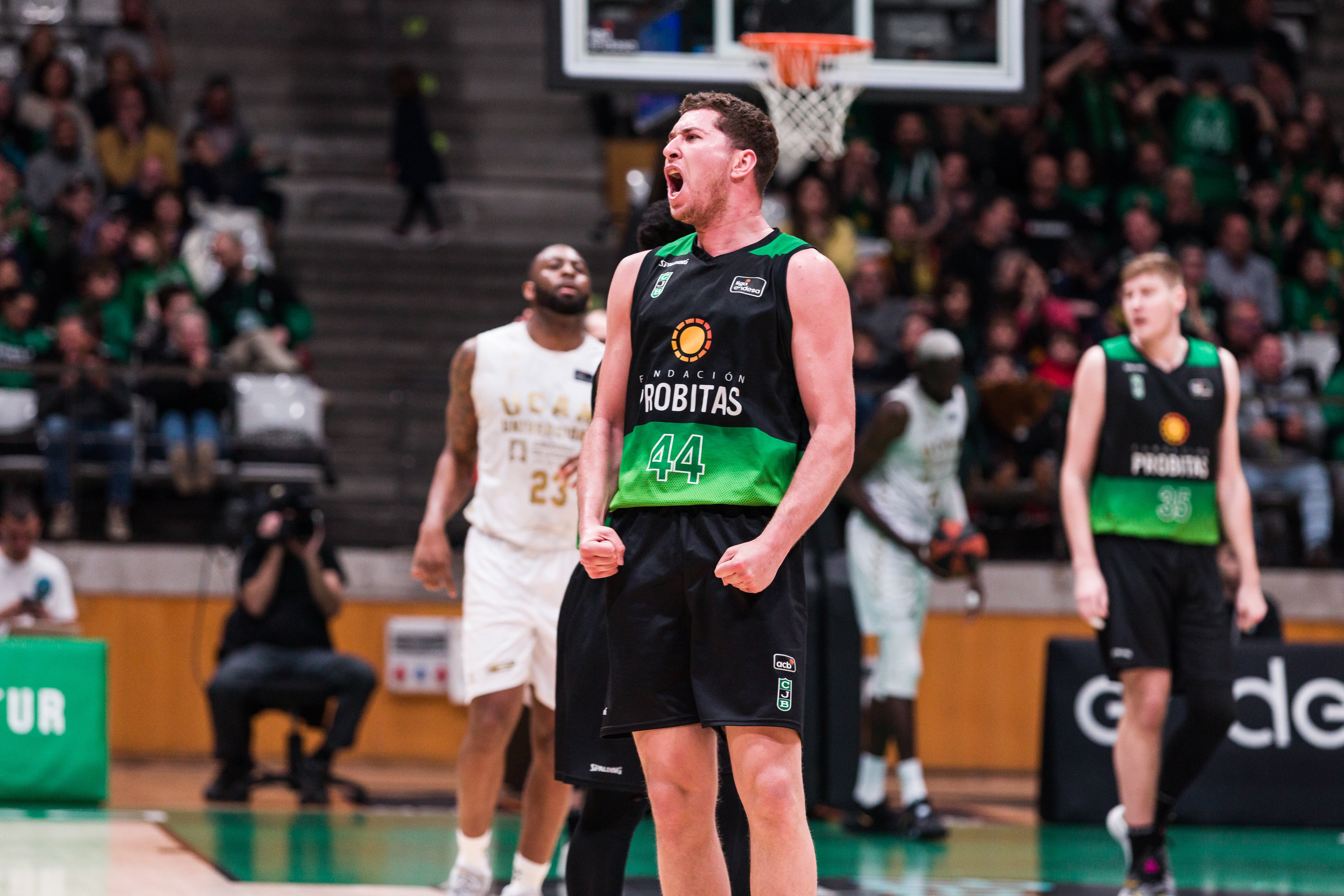 El Barça de baloncesto se reconstruye: Joel Parra, cerrado; Willy Hernangómez, en camino