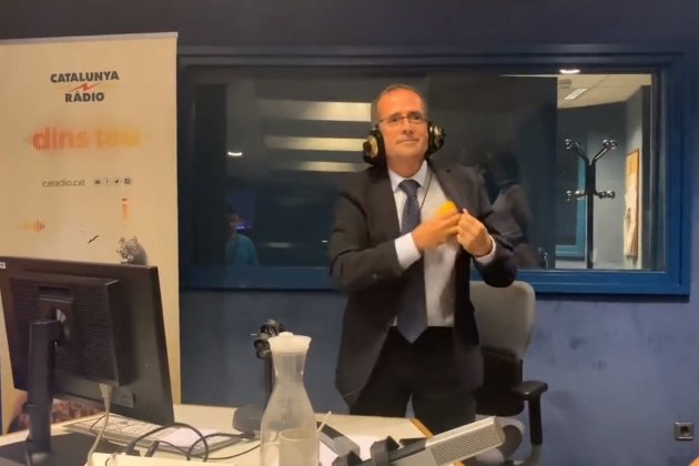 Kilian Sebrià adiós Catalunya Radio micro bolsillo Kilian Sebrià adiós Catalunya Radio micro bolsillo