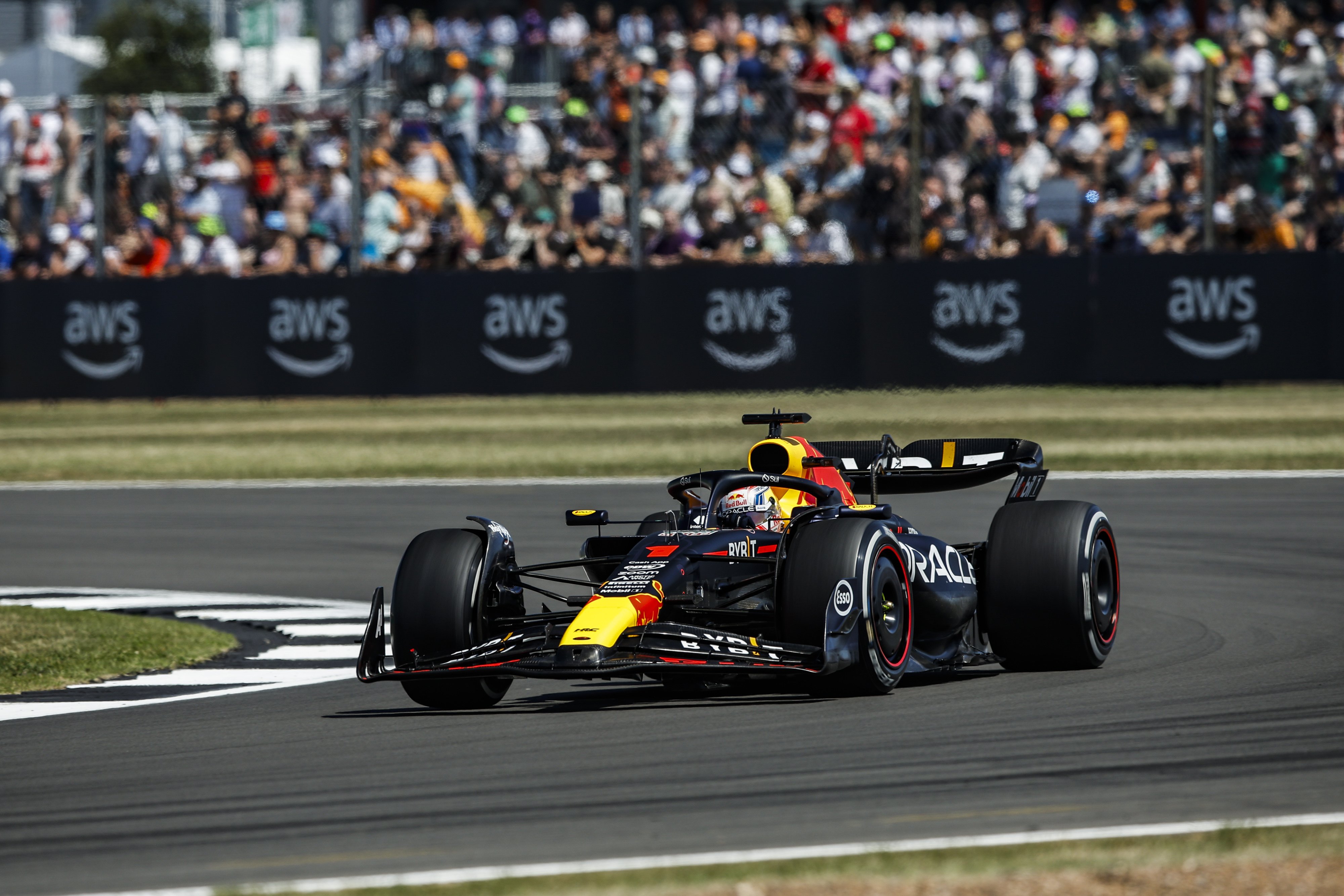 Verstappen dissipa dubtes a Silverstone amb la pole i Fernando Alonso, novè, fa front a la crua realitat