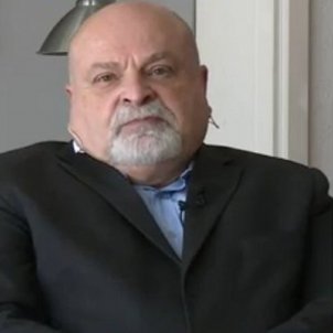 Karl Jacobi Espejo Público Karl Jacobi Espejo Público